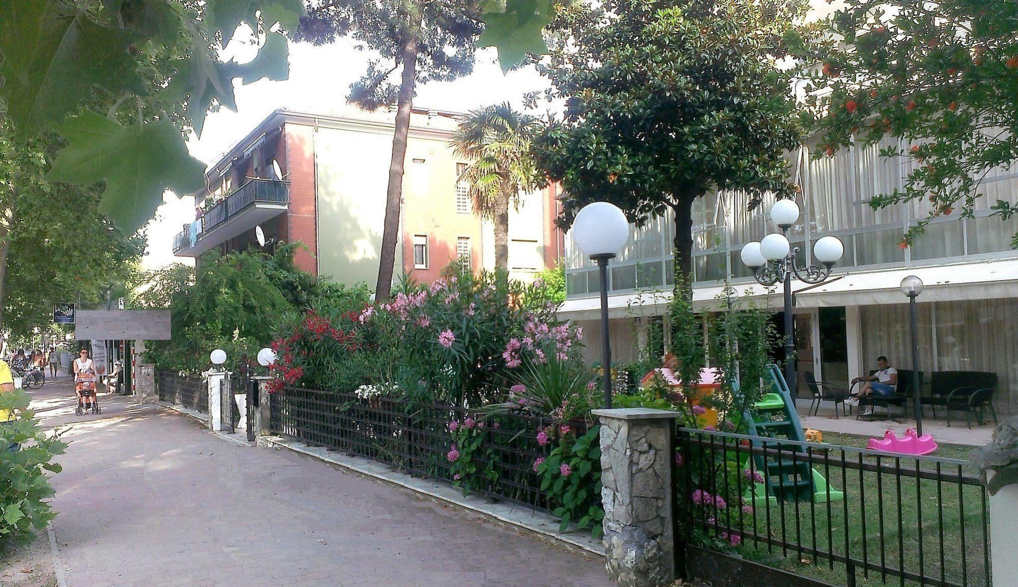 Luna 3* Cervia
